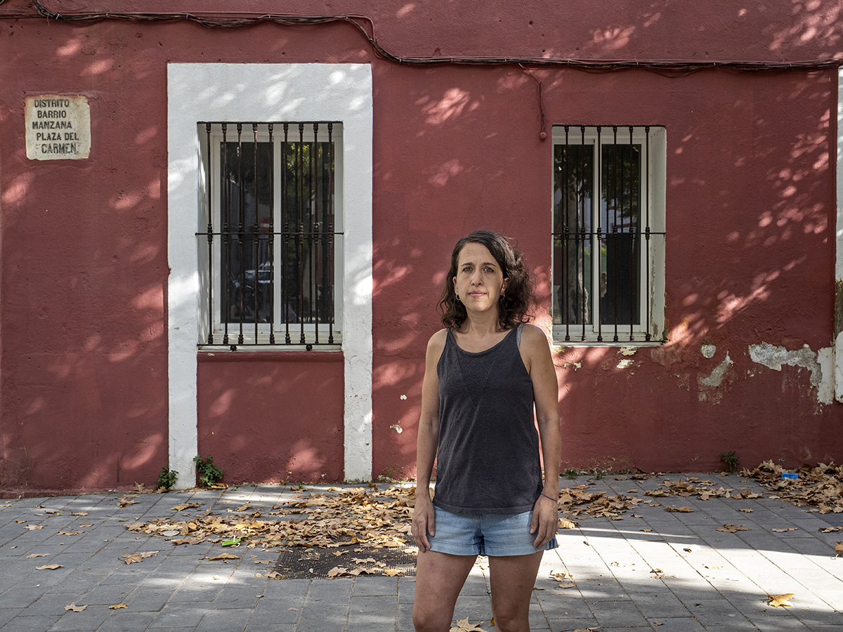 Nora Miquel, a la plaça del Carme, al barri de les Corts